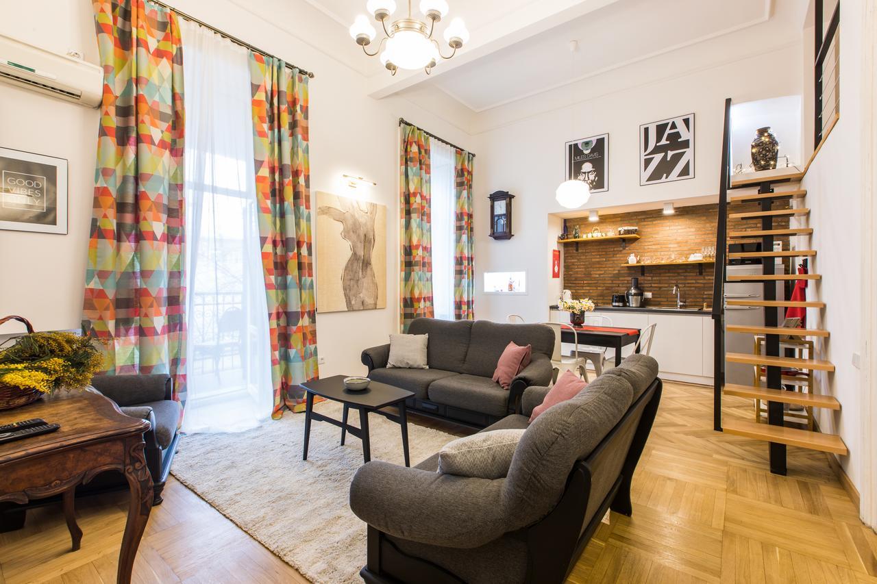 New Apartment On Rustaveli Avenue Τυφλίδα Εξωτερικό φωτογραφία